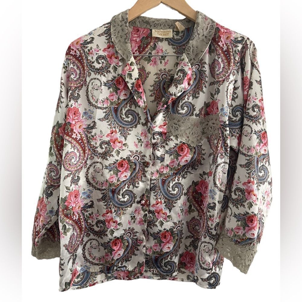 Vintage Victoria’s Secret Pajama Top Blouse Silky Lace Paisley Print Size Medium